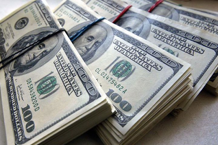 banklarda-dollar-avro-rubl-ve-lirenin-alis-satis-qiymetleri